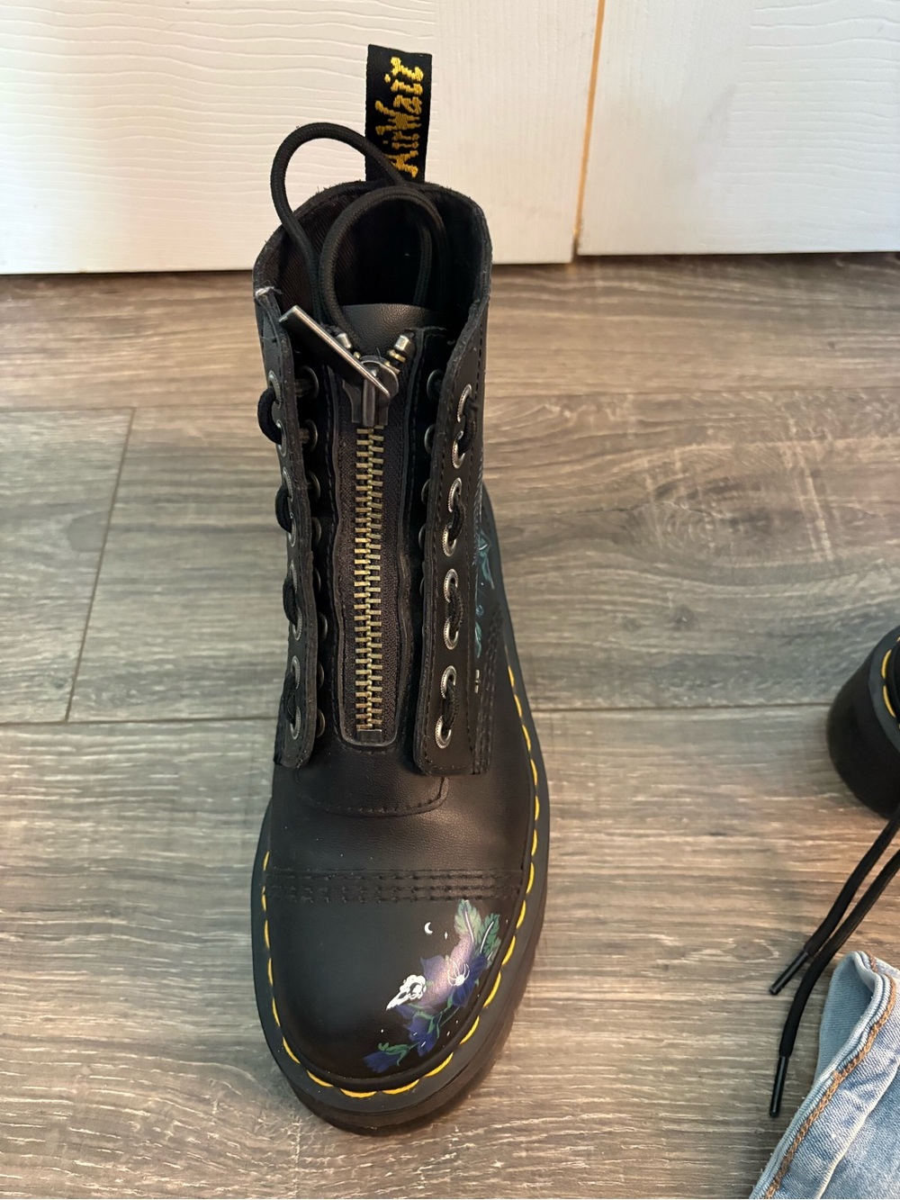 Limited Edition Blue Flower Platform Dr. Martens size 8 - Picture 6 of 8